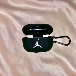 AirPod Pro Silicon Case Jordan Logo